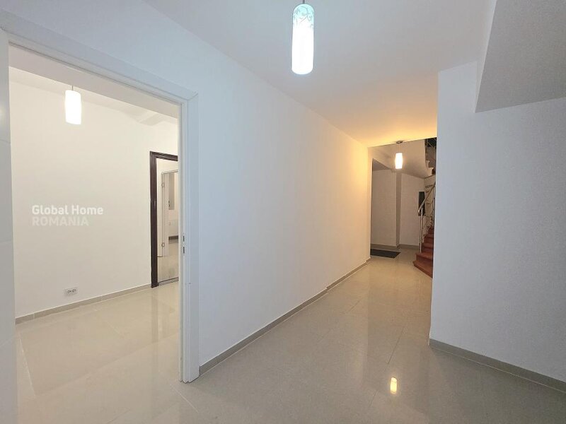 Lascar Catargiu 23, ultracentral, 2 rooms office, storage, terrace,